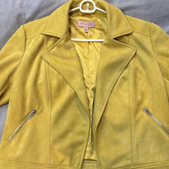 Philosophy woman size medium, faux suede mustard color jacket - Picture 9 of 10